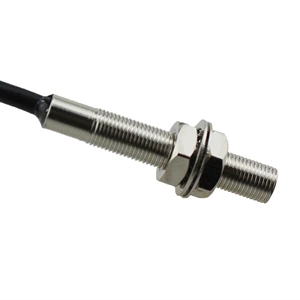 LM05-3001PA 1mm Detection Distance PNP NO Output Waterproof Proximity Sensor