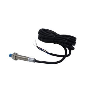 LM8-3002PA PNP NO Output Connector Type Inductive Proximity Switch for Poland Market
